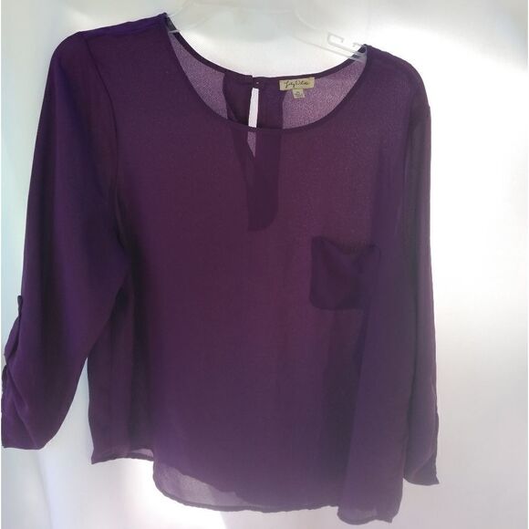 Lily White top  - Picture 1 of 3